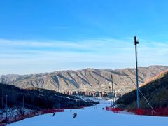 -翠云山银河滑雪场