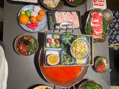 -楠小云·云南鲜菌·鲜牛自助火锅(九眼桥店)