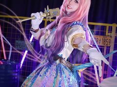 -马猴烧酒二次元cosplay换装写真自拍体验馆
