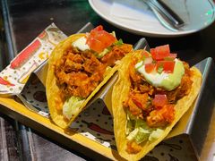 -Famous肥猫墨西哥音乐餐吧(五棵松华熙LIVE店)