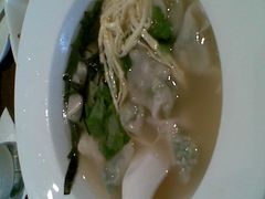 菜肉大馄饨-半亩园(奥特莱斯店)
