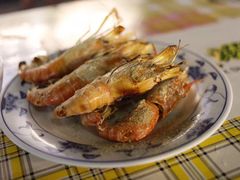 -六合夜市