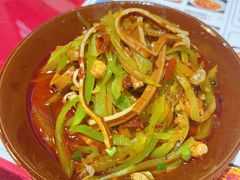 -冯烫烫跷脚牛肉·川菜小馆(武胜西街店)