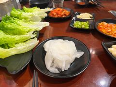 -肉甲韩国木炭烤肉(新壹街1店)