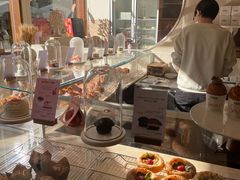 -VERIE BAKEHOUSE