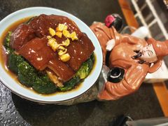 红酒红烧肉-万重锦·人文川菜馆(骡马市店)
