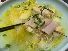 百叶包-泓历皇朝酒店(东亭店)