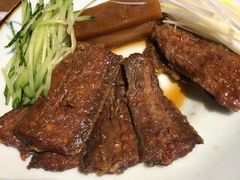 娄府酥骨带鱼-娄三少春饼·烤鸭(合生汇购物中心店)