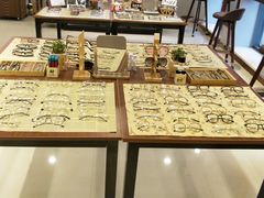 -肆兮眼镜·蔡司·徕卡战略合作店(大坪店)