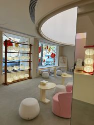 -SALON DE VANHADA