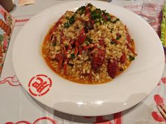 -肥肥虾庄·金牌油焖大虾(汉口城市广场店)