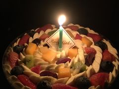 红丝绒蛋糕-Rosy洛绮·蛋糕咖啡店