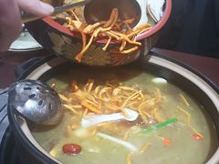 -菌之家·专业纯野生菌火锅·特色炒菌