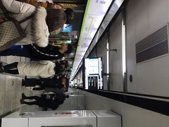 -白石桥南(地铁站)