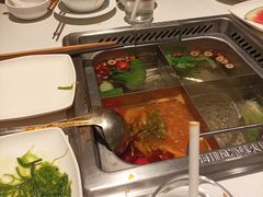 -海底捞火锅(长宁路龙之梦店)