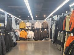 -迪卡侬(西三旗店)
