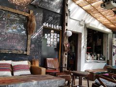 -城墙外BAR