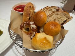 -马克西姆俄罗斯餐厅(通亚街店)