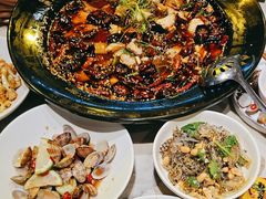 -渔语鱼酸菜鱼新川菜(来福士店)