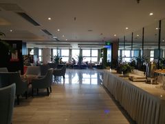 -红方格精致酒店(泸州金融中心万象汇店)
