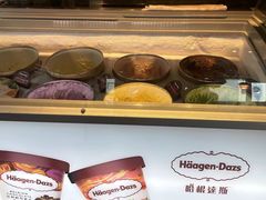 -雍容荟帝王蟹活龙虾展台自助(IFS黑金店)