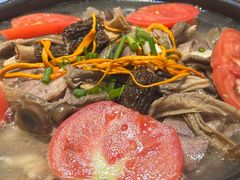 -乡土特色.冷锅鱼.牦牛肉汤锅