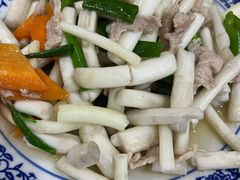 草芽炒肉-建水五谷杂粮餐厅·建水美食