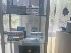 -茂菊口腔连锁(浦东南路店)