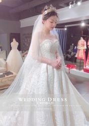 -艾米丽婚纱礼服