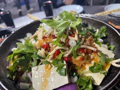 -小辣椒火盆烧烤(温泉南街店)