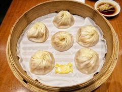 蟹粉小笼包-鼎泰丰(复兴店)