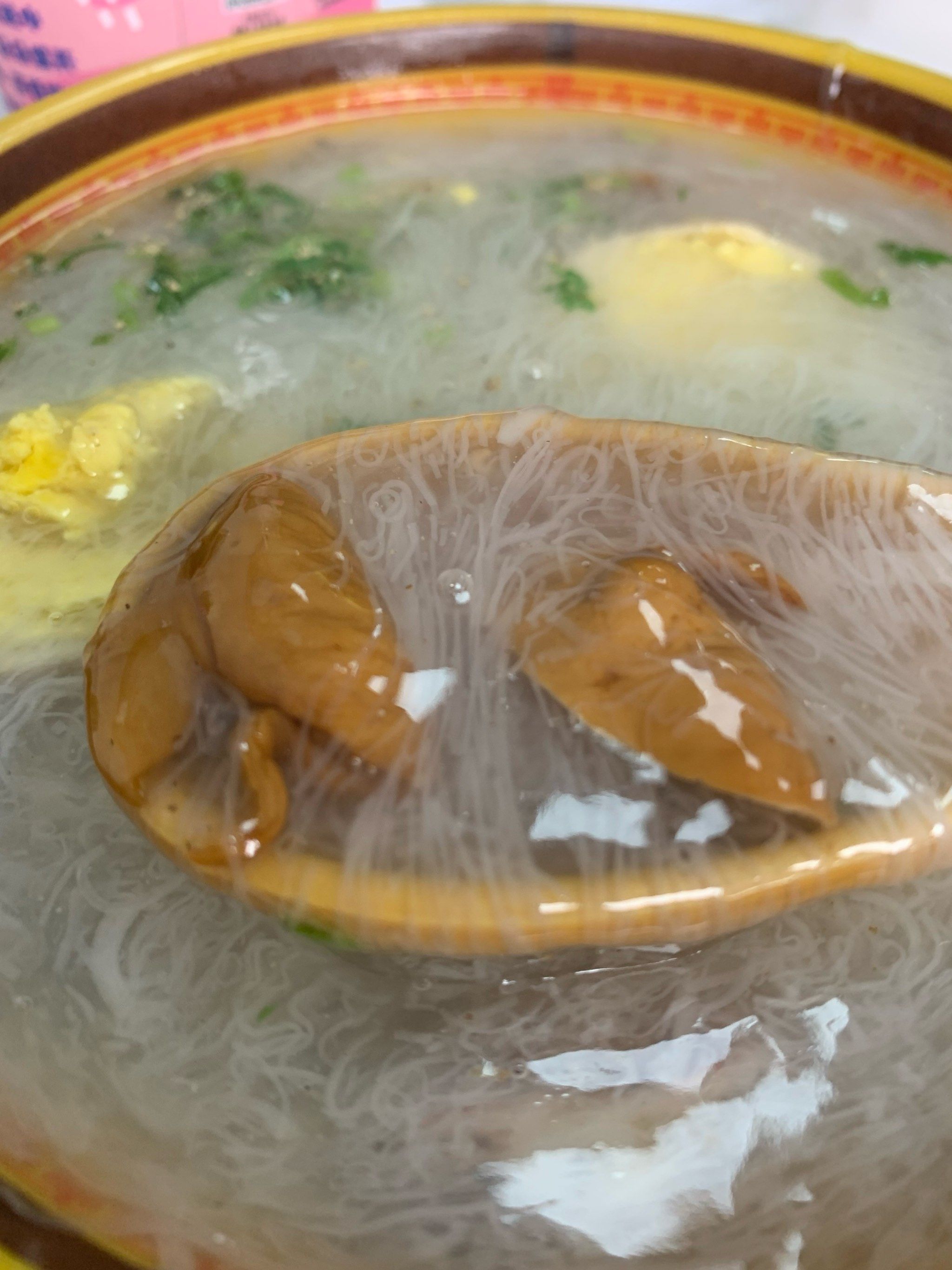 第一次吃到泉州当地人都推荐的面线糊!