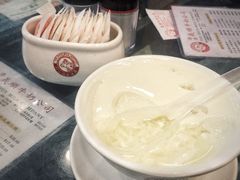 姜汁撞奶-义顺牛奶公司(庇利金街店)