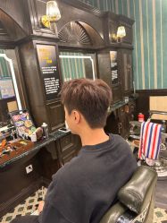 -海文先生国潮烫染男士理发馆