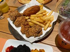 金枕榴梿拼蒲烧鳗鱼比萨-乐凯撒披萨(蛇口花园城店)