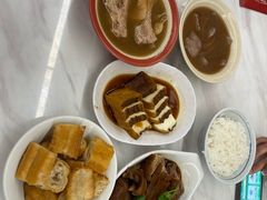 -黄亚细肉骨茶(仰光路店)