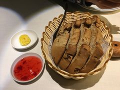 -俄士厨房(万松园店)