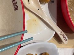 -小杨生煎(金山百联购物中心3楼店)