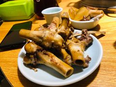 -茸梅路右拐龙虾-农家菜(松江店)