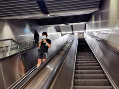 -陆家浜路(地铁站)
