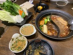 -呷哺呷哺(松江开元店)