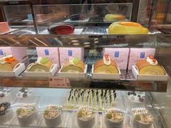 -Yearn Tours妍图(昆山万象汇店)