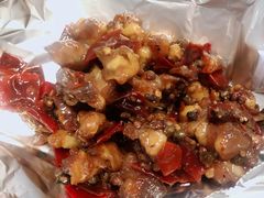 麻辣掌中宝-鑫记婆婆兔·成都特产·兔头手撕兔(太古里店)