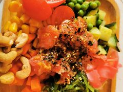 海鲜三文鱼波奇饭-Miss Fresh轻食(南京西路店)