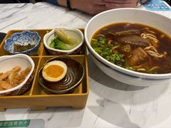 -康师傅私房牛肉面(申虹店)