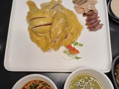 -铜锣湾·有麝自然香(渝北财富中心店)