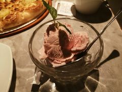 -必胜客(东三路店)