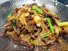 -绿草地·湘菜(7mall店)