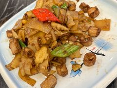 酸芋合炒猪大肠-美极鲜食坊(宝安南路店)