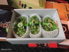 -上海龙吴水胜海发市场